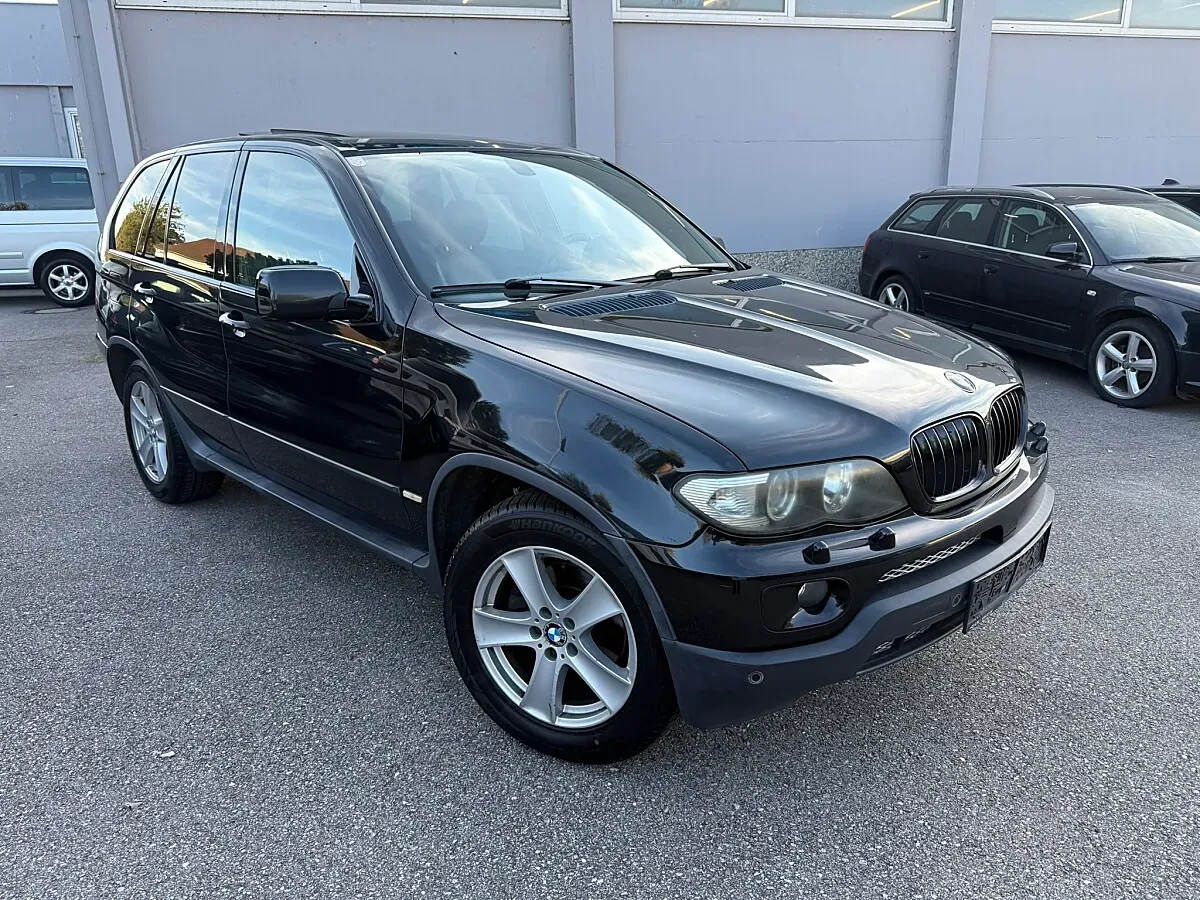 BMW X5 2004 photo 2