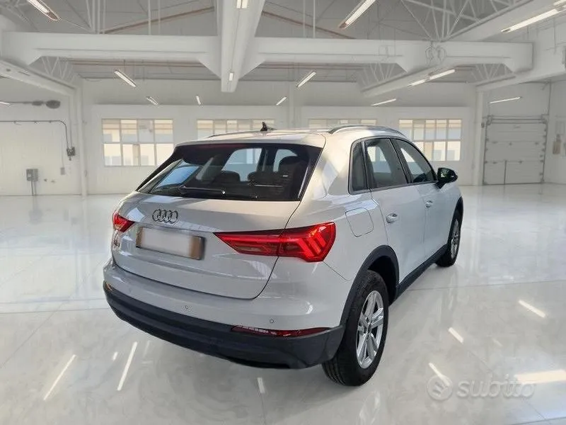 Audi Q3 2022 photo 4