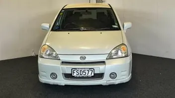 Suzuki Aerio 2003 photo 3
