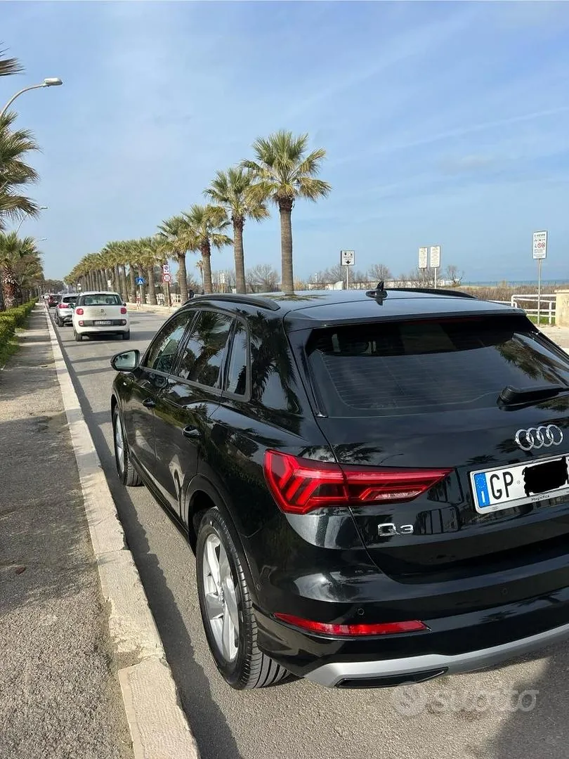 Audi Q3 2019 photo 3