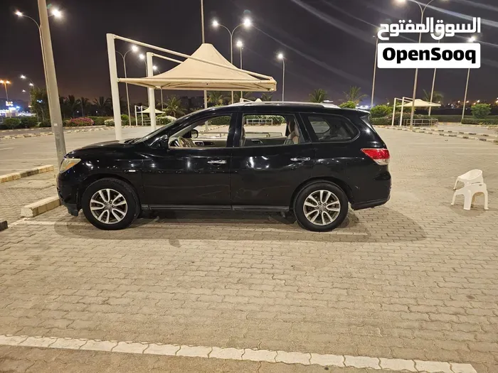 Nissan Pathfinder 2014 photo 4