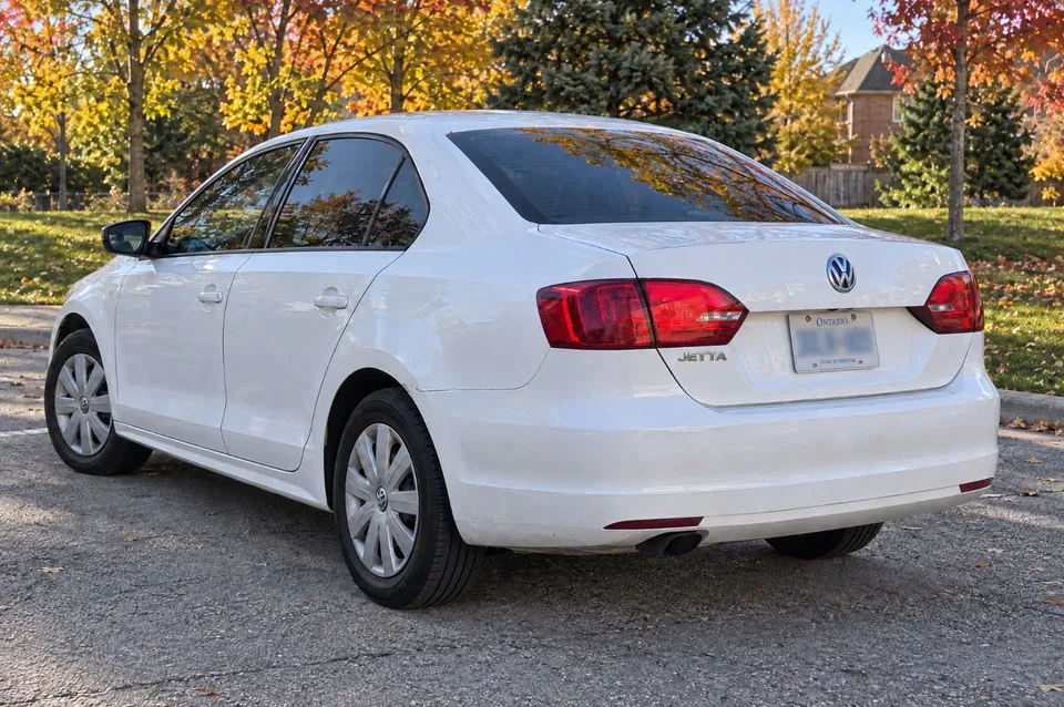 Volkswagen Jetta 2014 photo 3