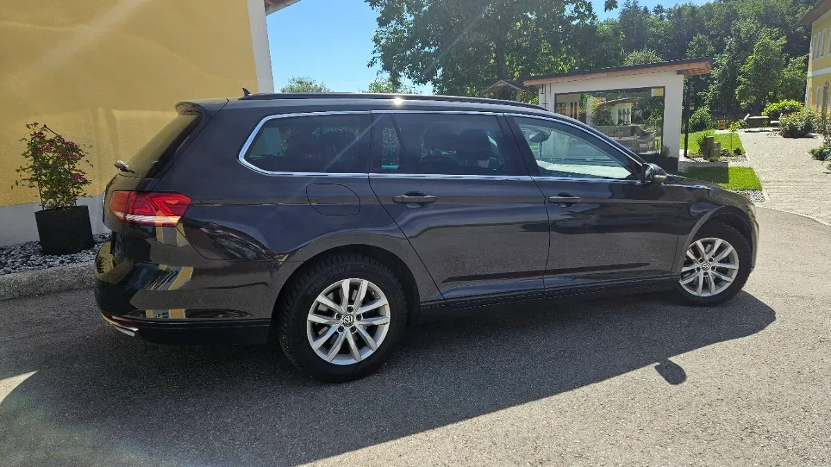 Volkswagen Passat 2018 photo 3