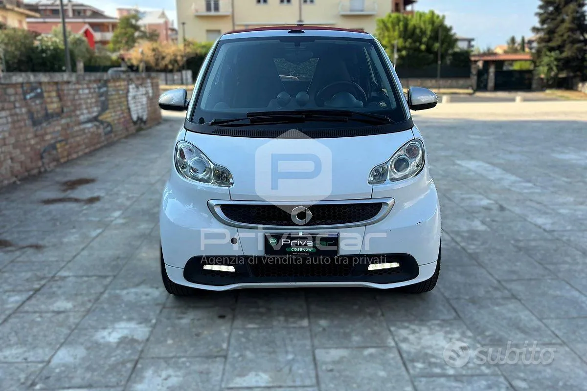 Smart Fortwo 2012 photo 2