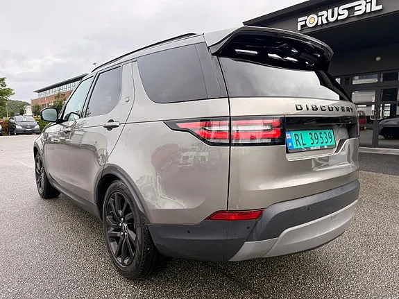Land Rover Discovery 2019 photo 3