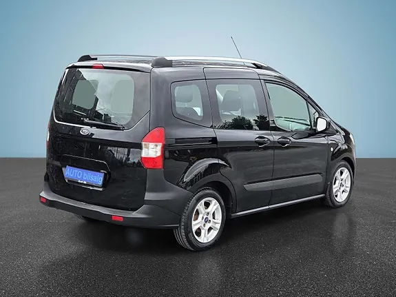 Ford Transit Courier 2017 photo 4