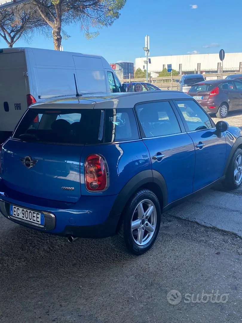 Mini Countryman 2011 photo 2