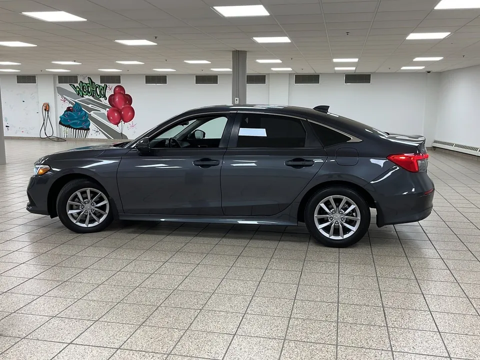 Honda Civic 2022 photo 3