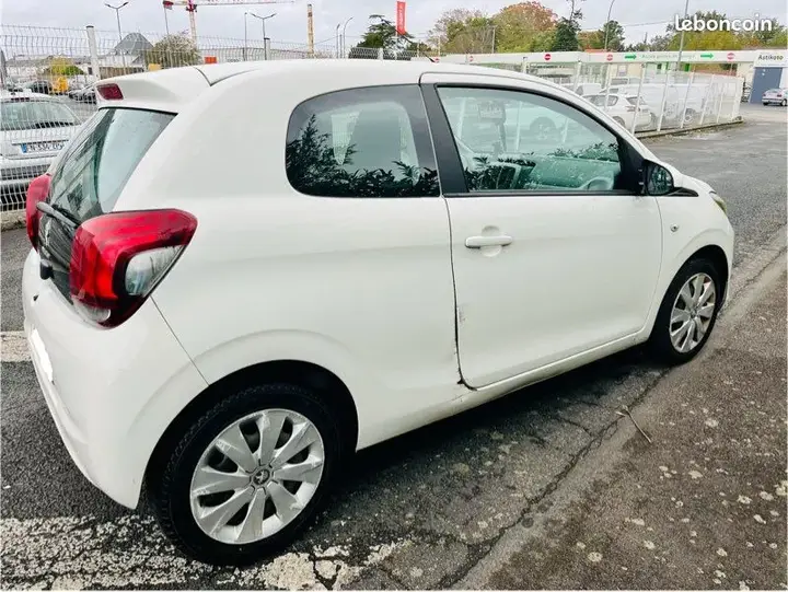Peugeot 108 2015 photo 2