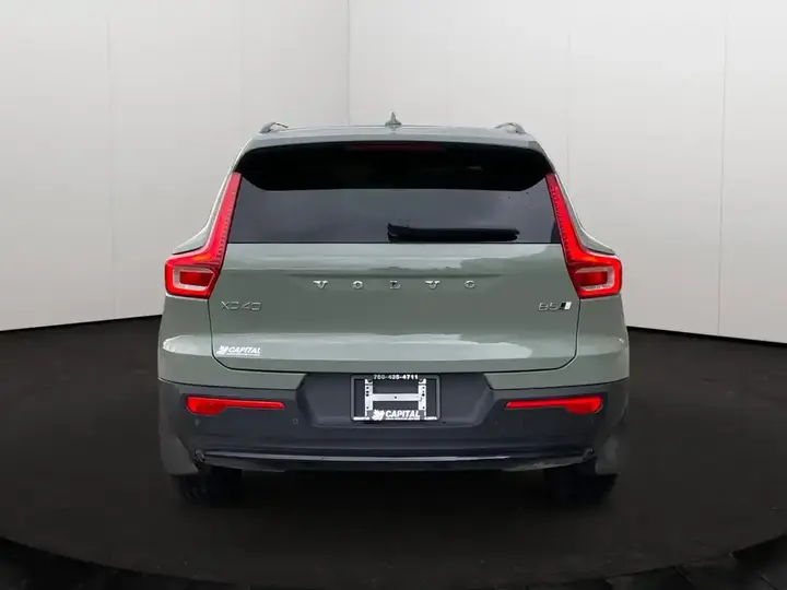 Volvo Xc40 2023 photo 5