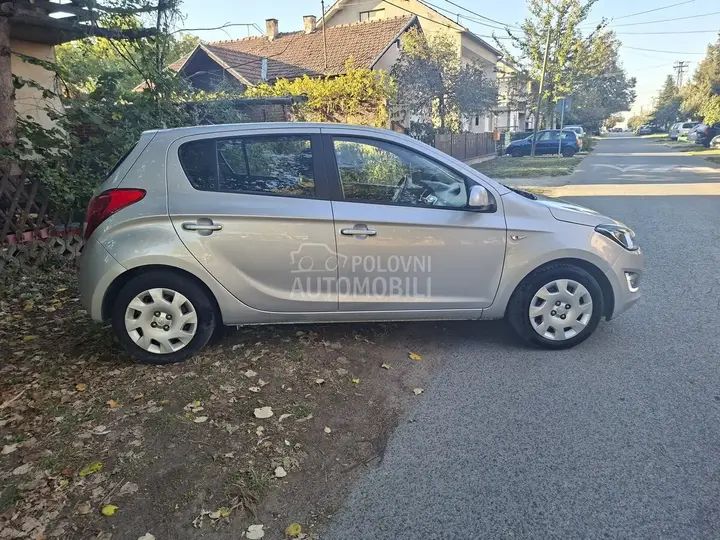 Hyundai I20 2013 photo 5