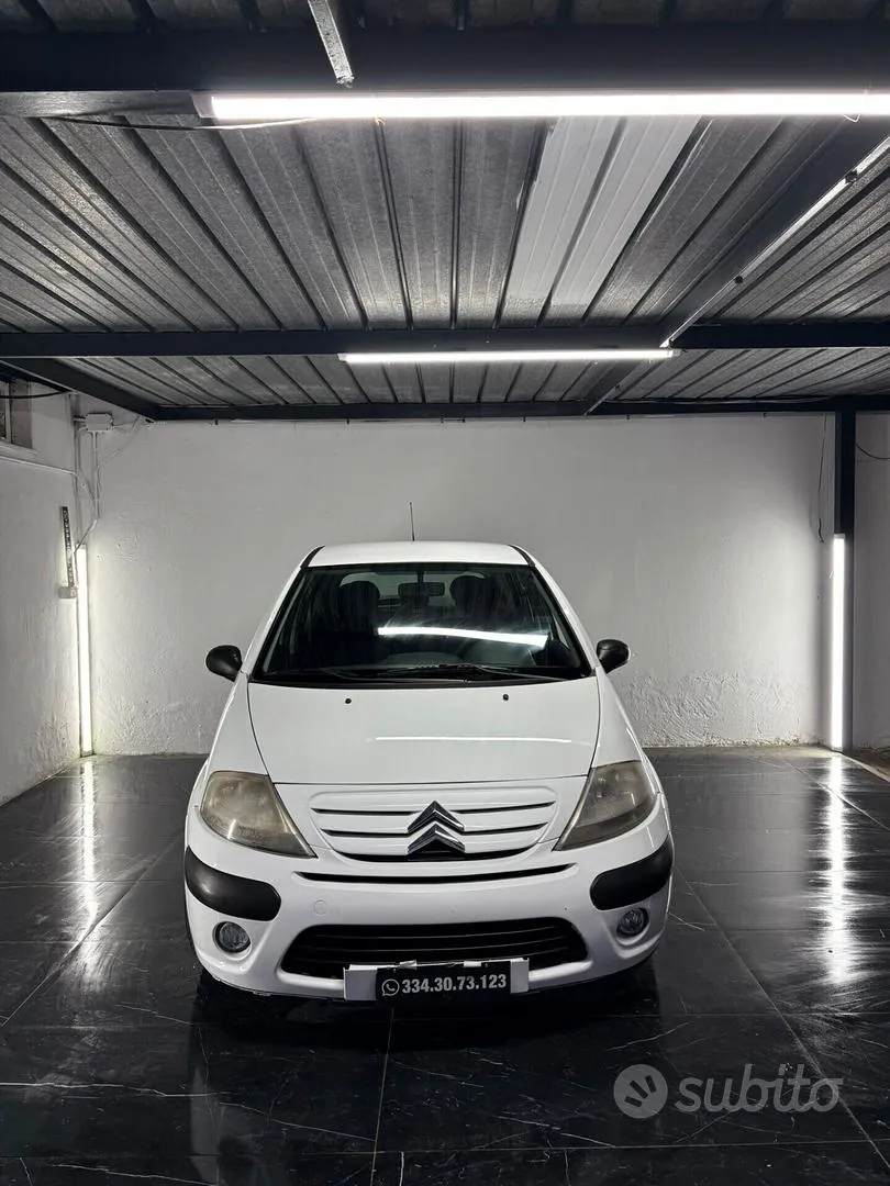 Citroen C3 2011 photo 2