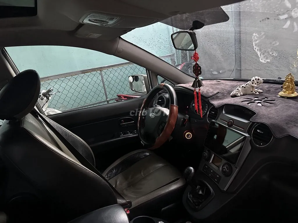Kia Carens 2015 photo 5