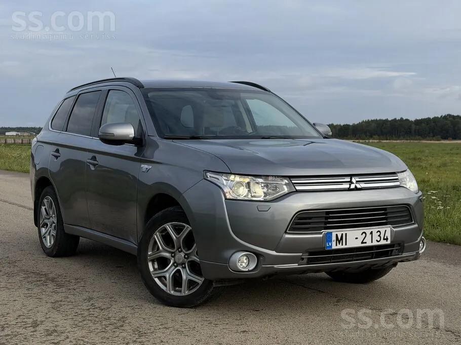 Mitsubishi Outlander 2015 photo 5