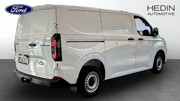 Ford Custom 2027 photo 2
