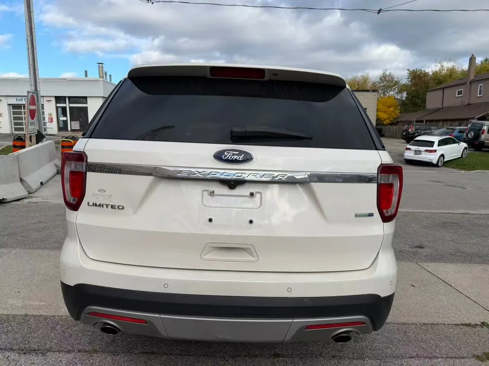 Ford Explorer 2016 photo 5