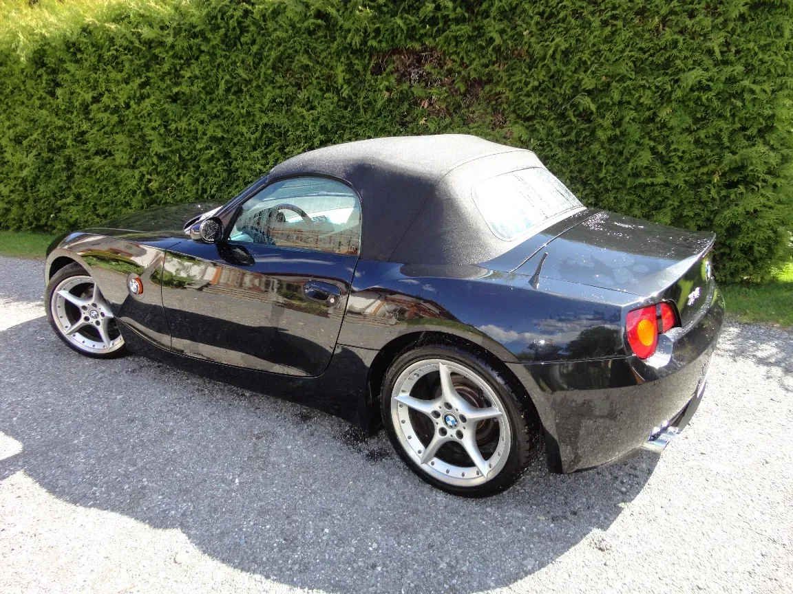 BMW Z4 2003 photo 2