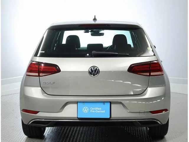 Volkswagen Golf photo 3