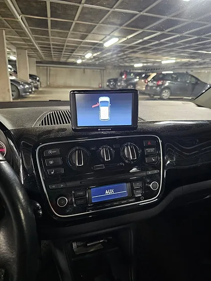 Volkswagen Up 2013 photo 3