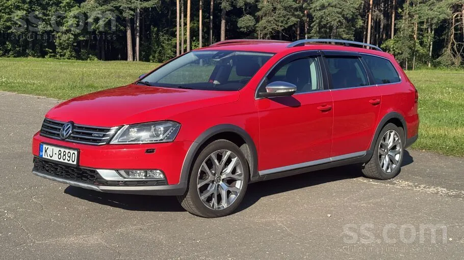 Volkswagen Passat Alltrack 2013 photo 2