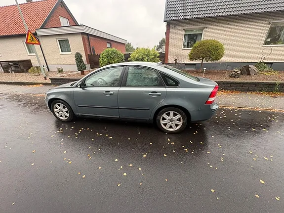 Volvo S40