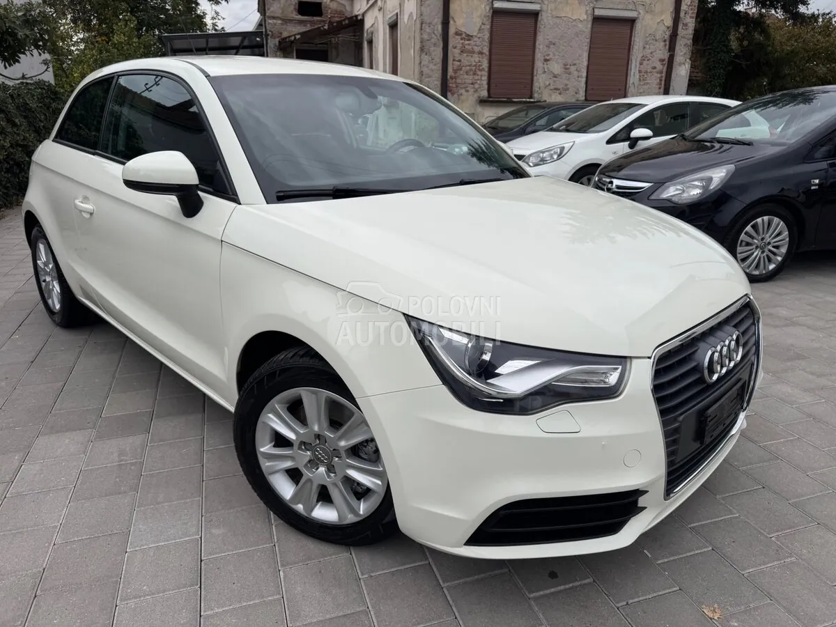 Audi A1 2011 photo 5