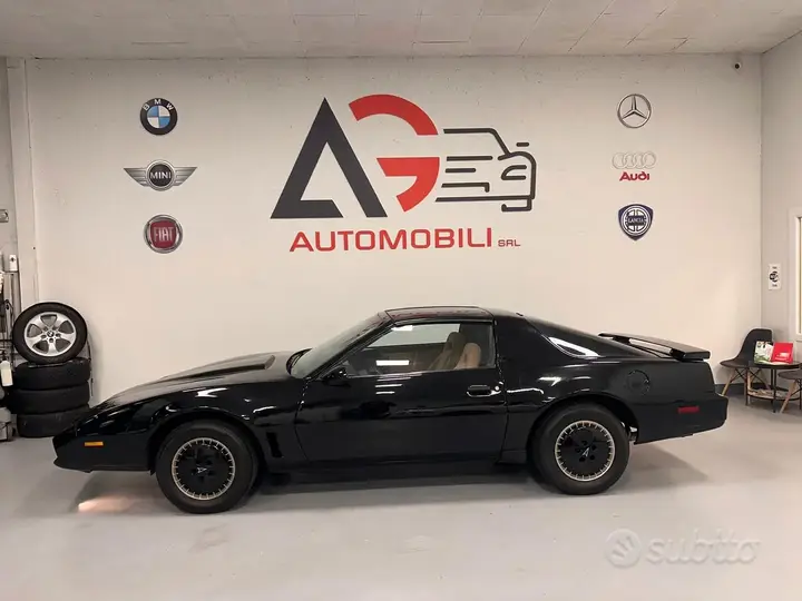 Pontiac Firebird Trans Am 1992 photo 2