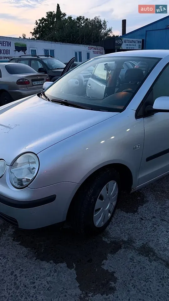 Volkswagen Polo 2002 photo 3