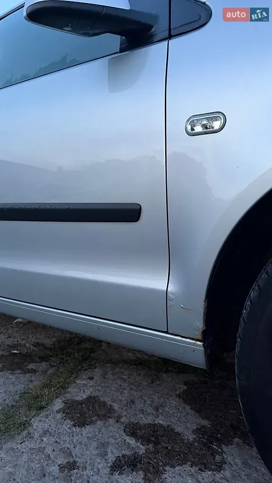 Volkswagen Polo 2002 photo 4