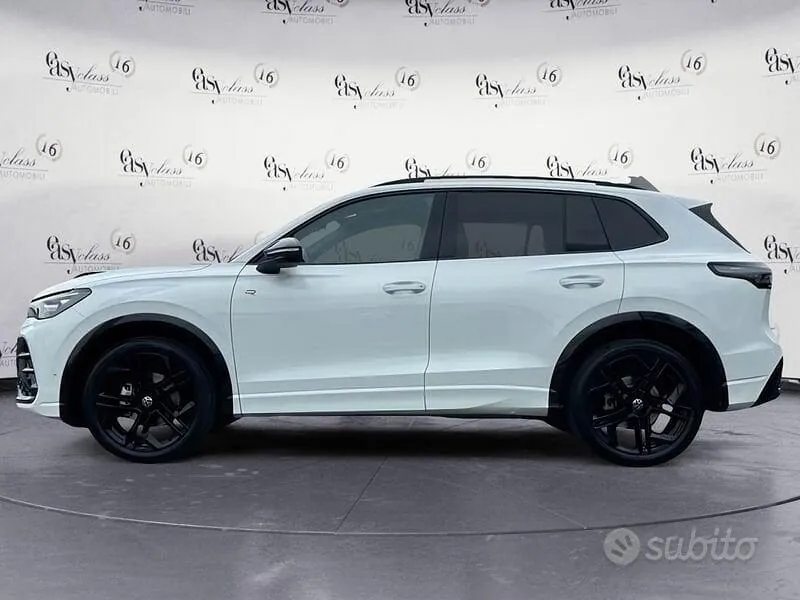 Volkswagen Tiguan 2026 photo 2