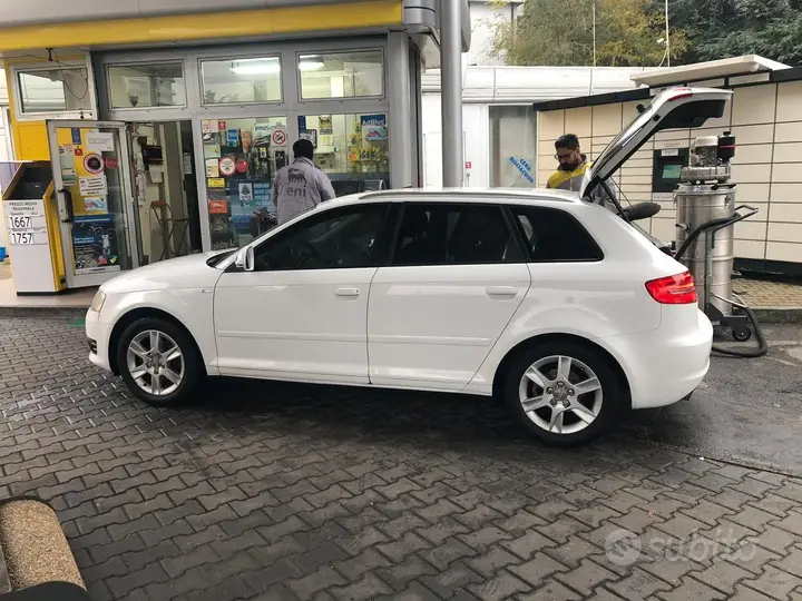 Audi A3 2009 photo 4