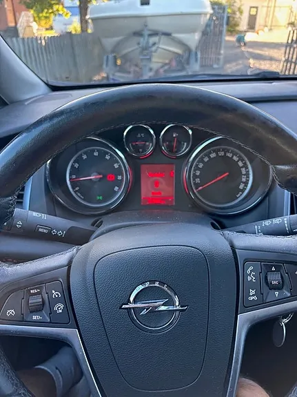 Opel Astra 2014 photo 5