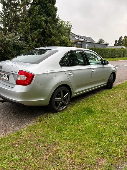 Skoda Rapid 2016 photo 4