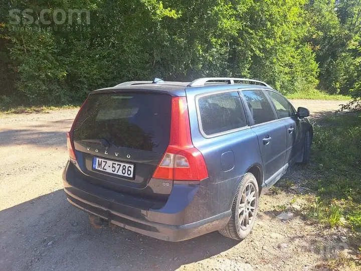 Volvo V70 2007 photo 2