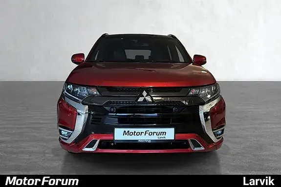 Mitsubishi Outlander 2020 photo 2