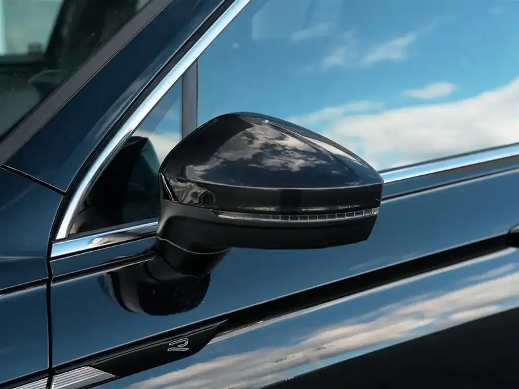 Volkswagen Tiguan 2024 photo 4