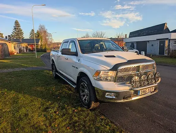 Ram 1500 2012 photo 2
