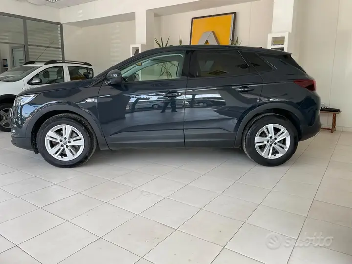 Opel Grandland X 2019 photo 2