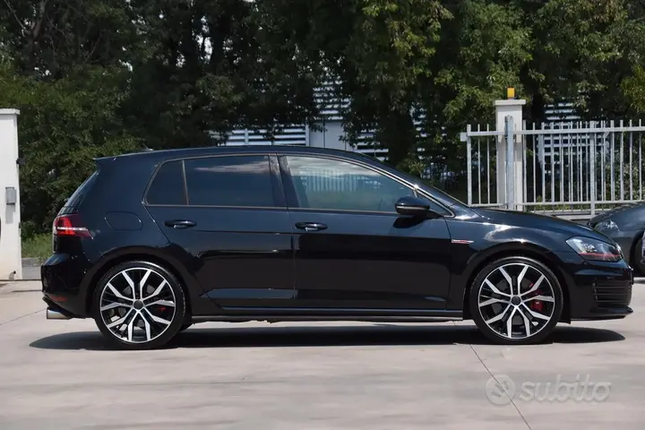 Volkswagen Golf 2015 photo 4
