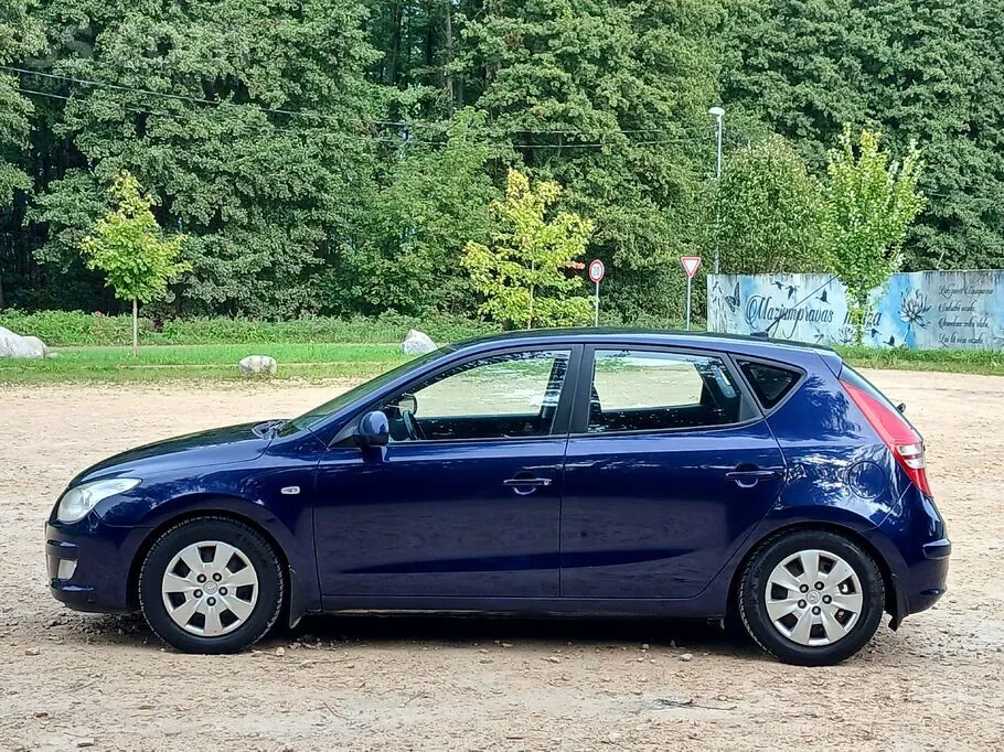 Hyundai I30 2010 photo 3