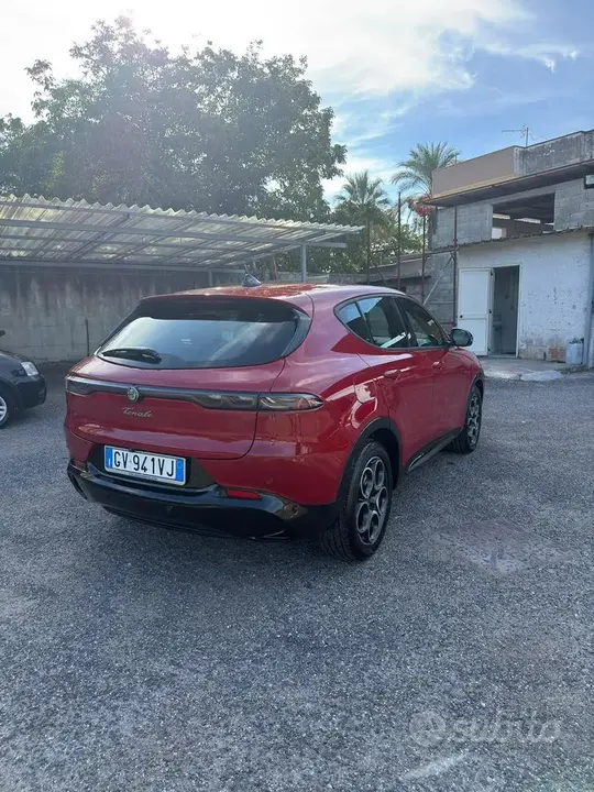 Alfa Romeo Tonale 2024 photo 3