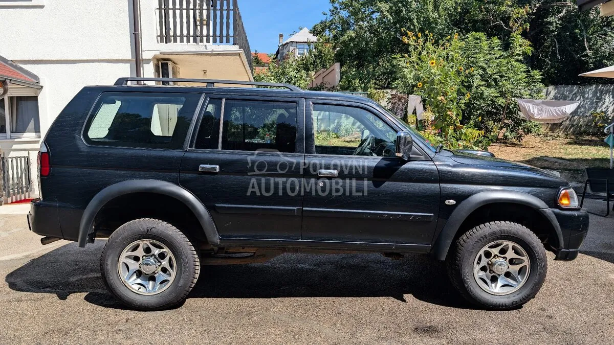 Mitsubishi Pajero Sport 2005 photo 4