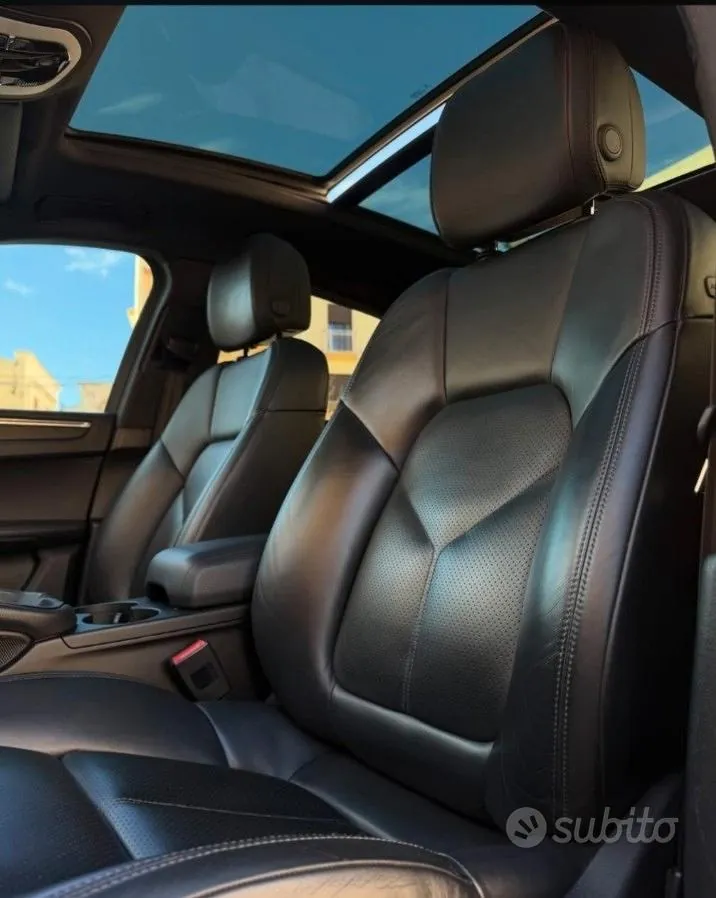 Porsche Macan 2019 photo 5