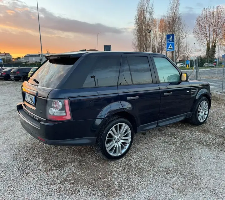 Land Rover Range Rover Sport 2009 photo 4
