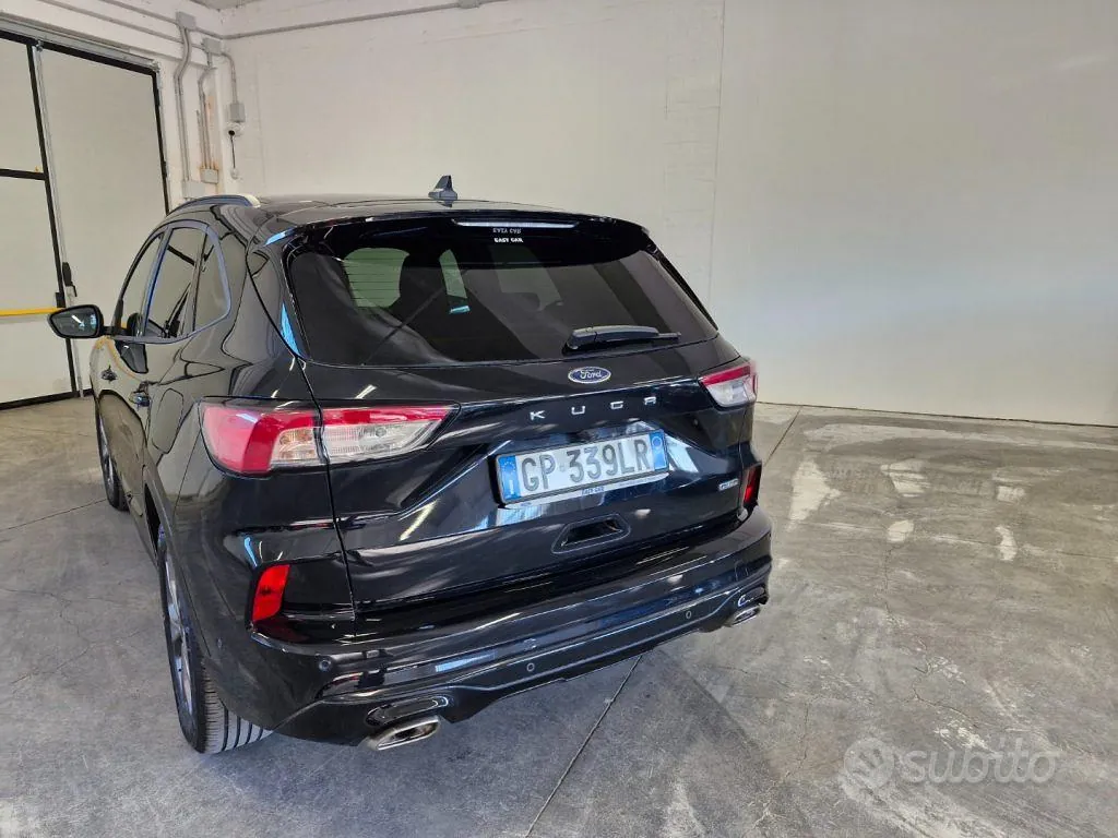 Ford Kuga 2023 photo 4