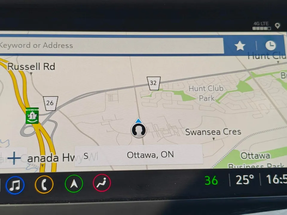 Buick Envision 2023 photo 2