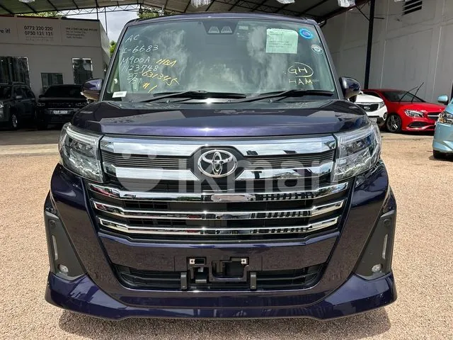 Toyota Roomy 2023 photo 2