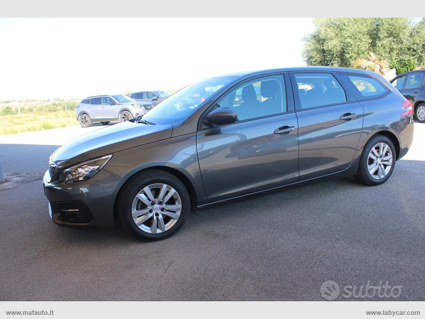 Peugeot 308 2019 photo 2
