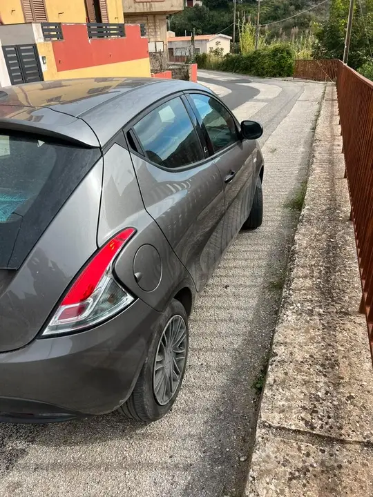 Lancia Ypsilon 2021 photo 5