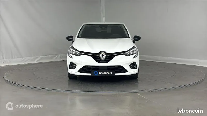 Renault Clio 2023 photo 2
